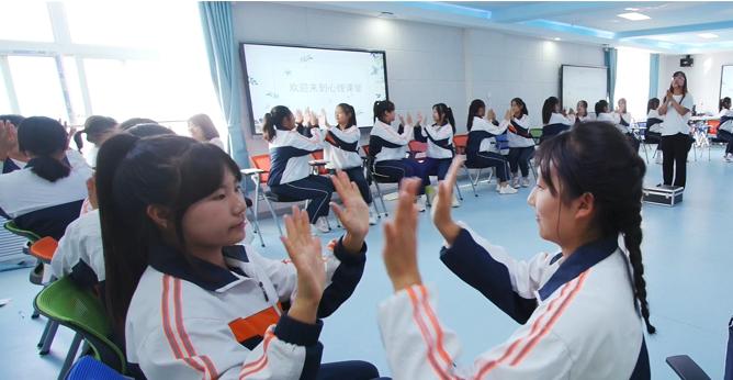 教育大數(shù)據(jù)分析推動(dòng)個(gè)性化教學(xué)進(jìn)程,比對(duì)功能全面增強(qiáng)_高雅版97.61.45