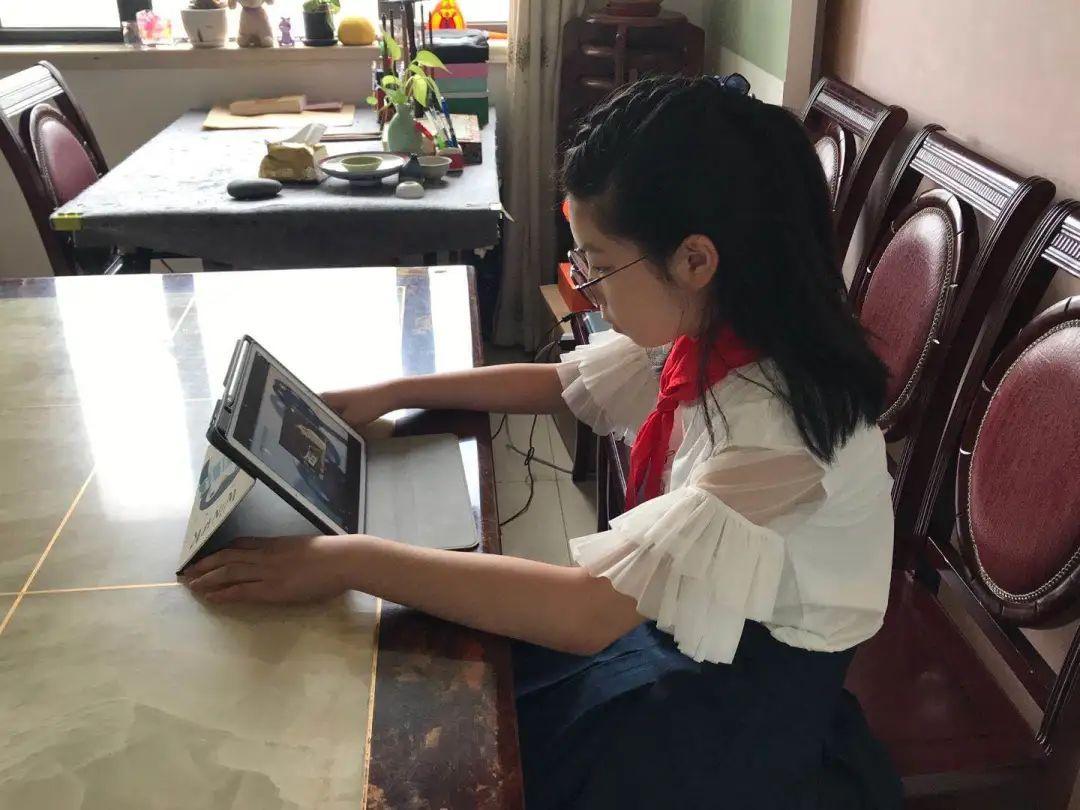 教育與科技結(jié)合，讓教育變得更有趣,技術(shù)精準(zhǔn)全面升級(jí)方案_遠(yuǎn)見藍(lán)圖00.39.42